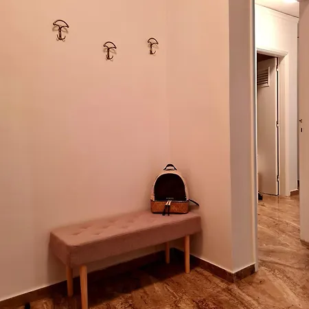 Center Luxury Spacious A&m עיר רודוס