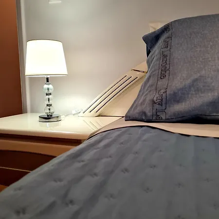 Center Luxury Spacious A&m Appartamento Rhodes City