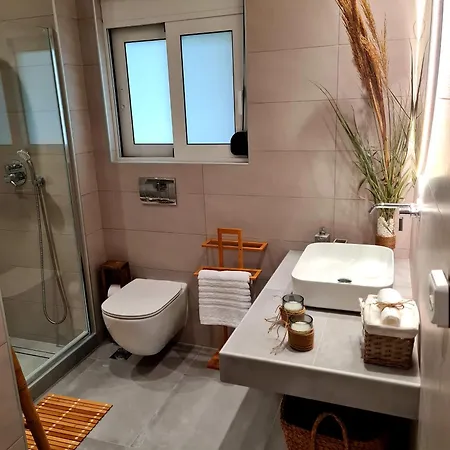 Center Luxury Spacious A&m 아파트